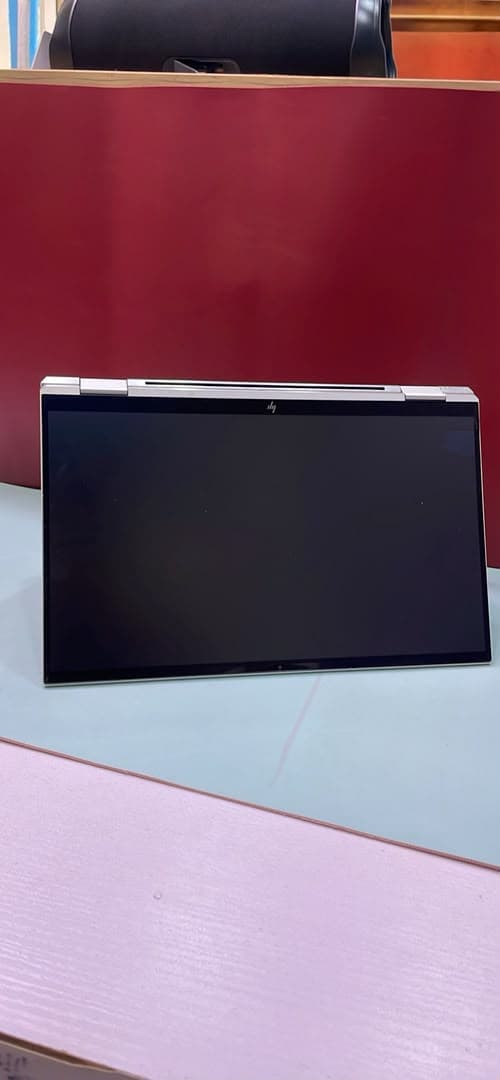 HP HP EliteBook 1040 G7