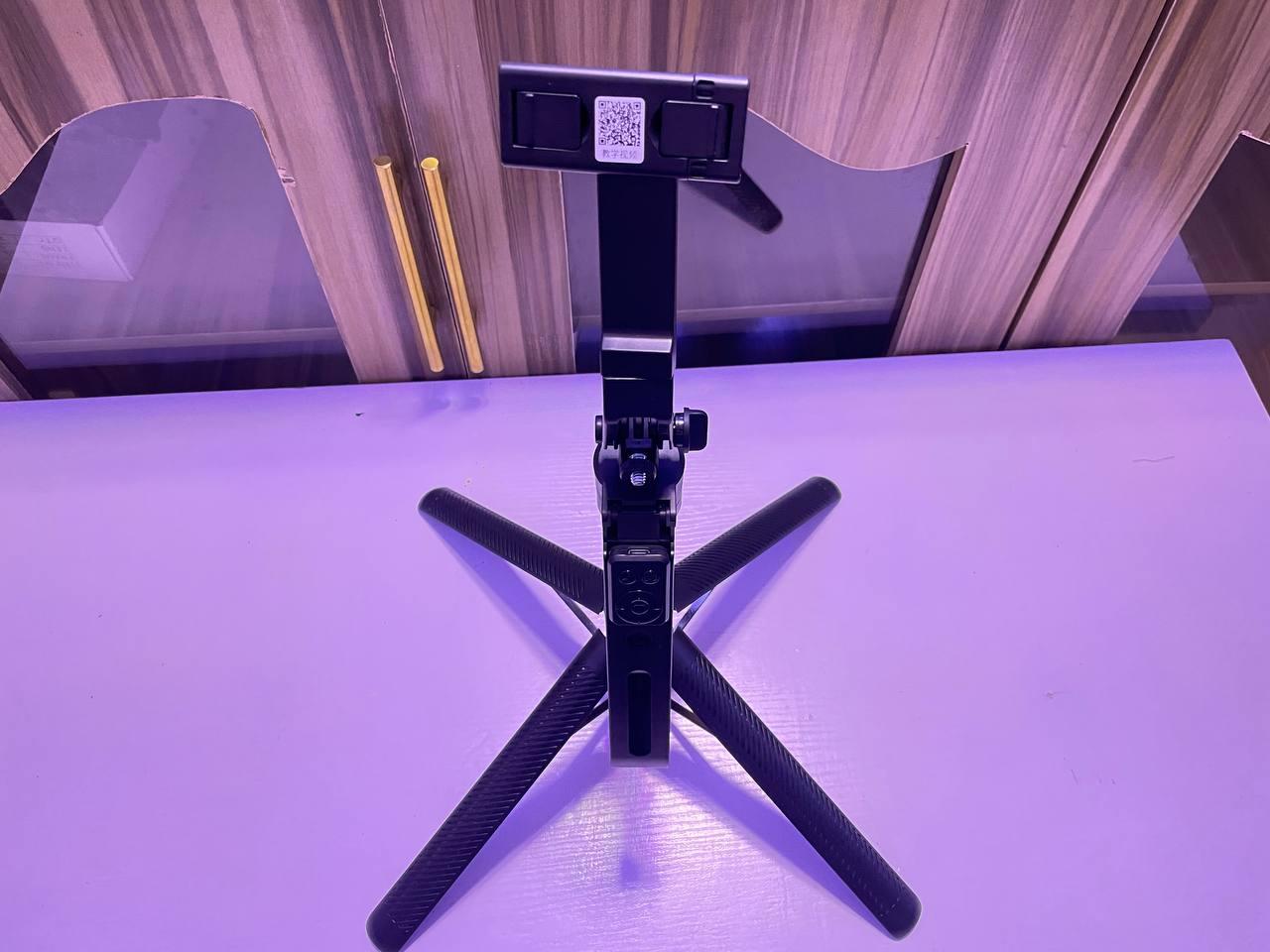 Phone Stand Selfie Stick Tripod (1.8M) - AI tracking